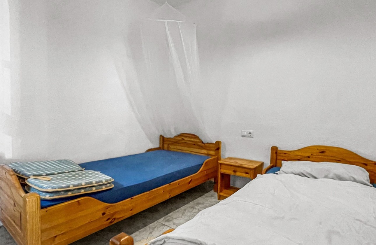 Reventa - Adosado - Torrevieja - La Siesta - El Salado -  Torreta