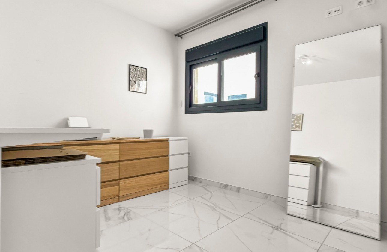 Resale - Apartment - Orihuela Costa - Los Altos