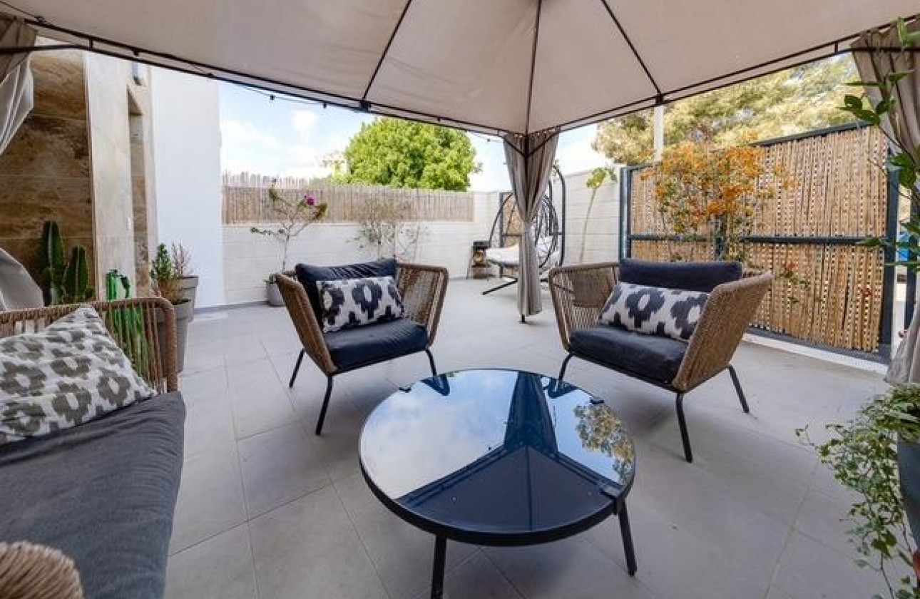 Återförsäljning - Terraced house - Orihuela Costa - Las Filipinas