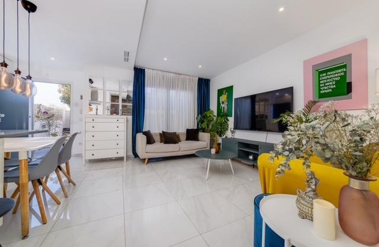 Återförsäljning - Terraced house - Orihuela Costa - Las Filipinas