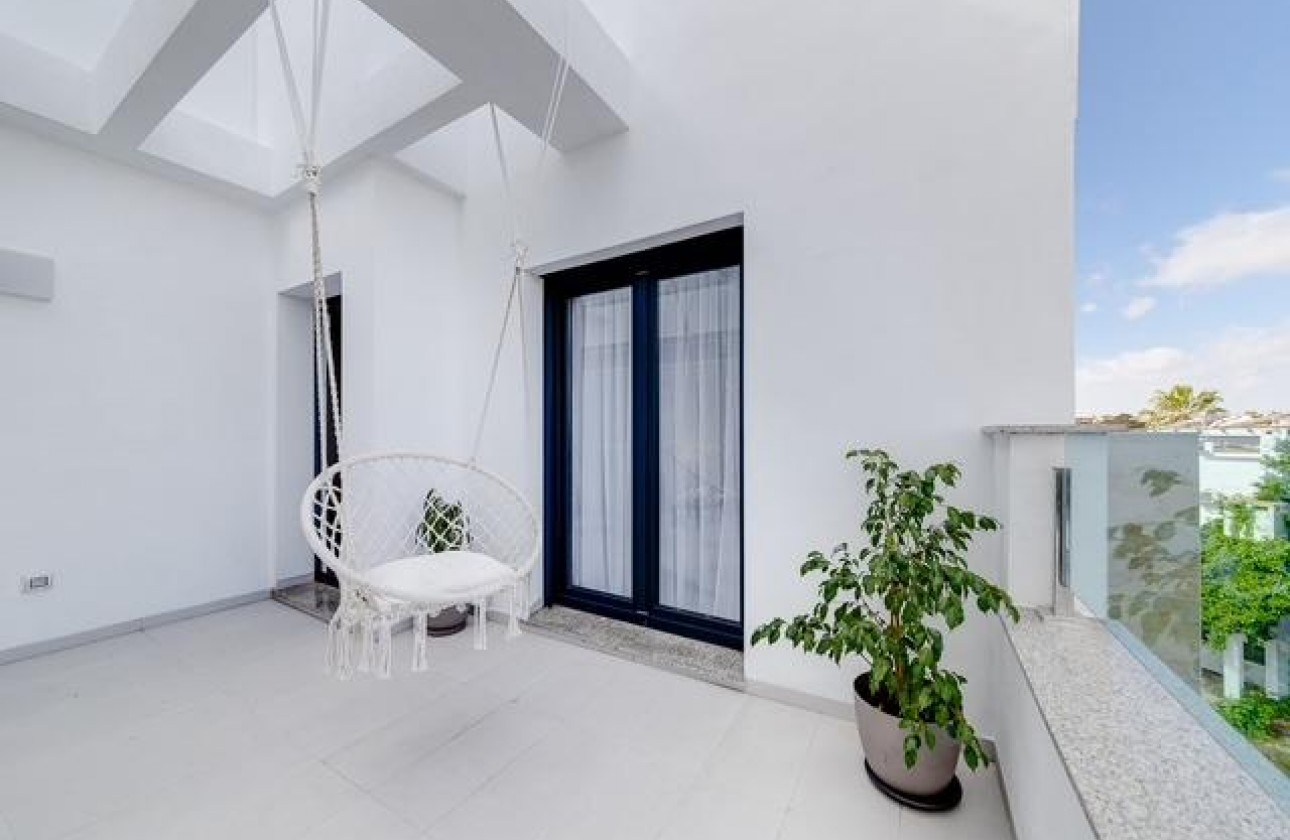 Återförsäljning - Terraced house - Orihuela Costa - Las Filipinas