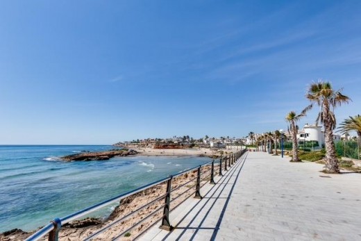 Återförsäljning - Terraced house - Orihuela Costa - Las Filipinas