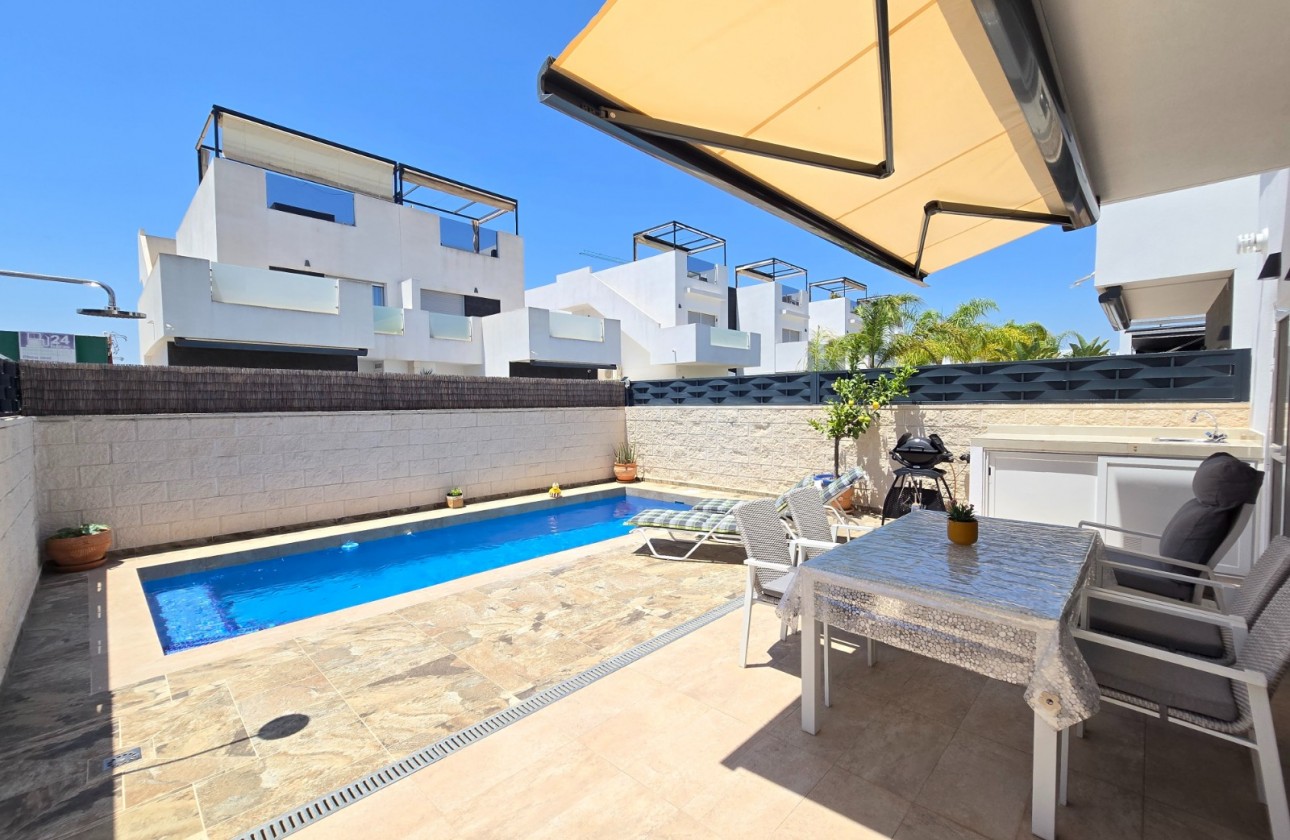 Reventa - Villa * - Ciudad Quesada * - Doña Pepa *