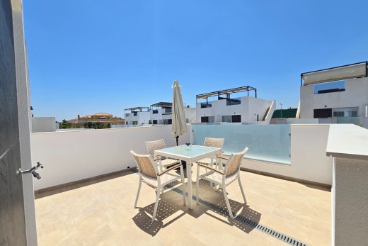Reventa - Villa * - Ciudad Quesada * - Doña Pepa *