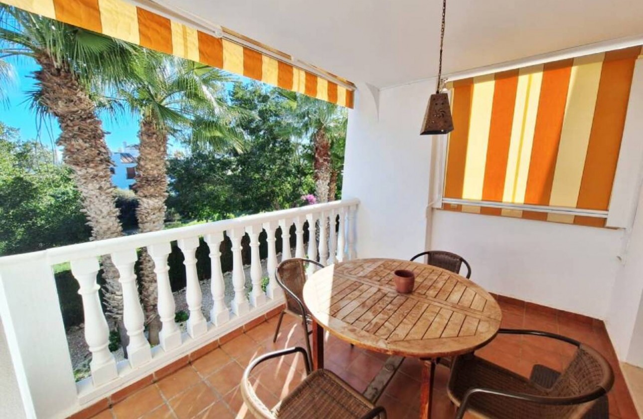 Resale - Apartment - Villamartin