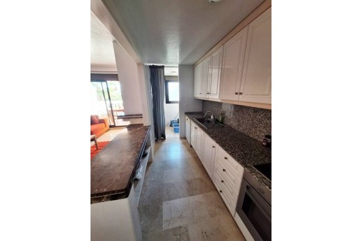 Resale - Apartment - Villamartin