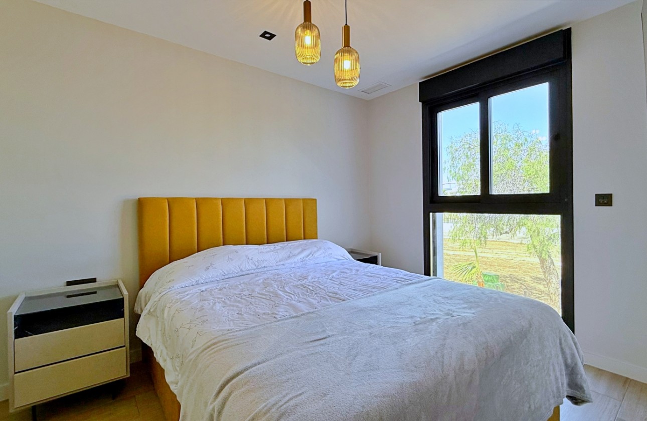 Återförsäljning -  - Orihuela Costa - Punta Prima
