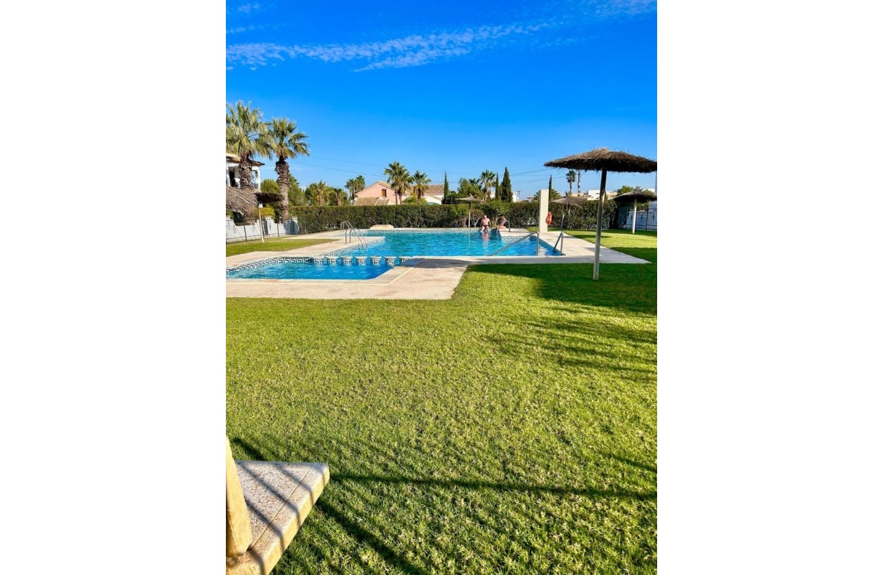 Reventa - Terraced house - Villamartin