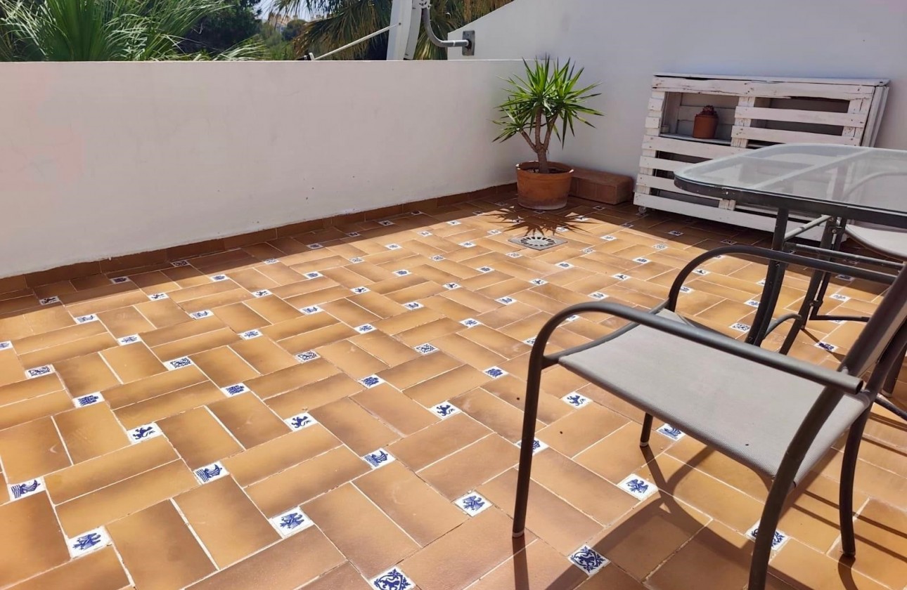 Reventa - Terraced house - Villamartin