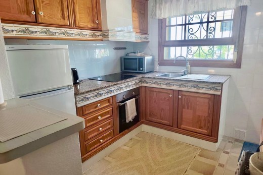 Reventa - Terraced house - Villamartin