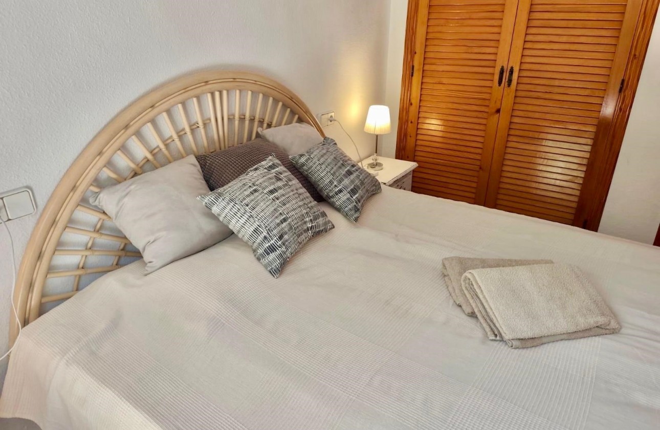 Reventa - Terraced house - Villamartin
