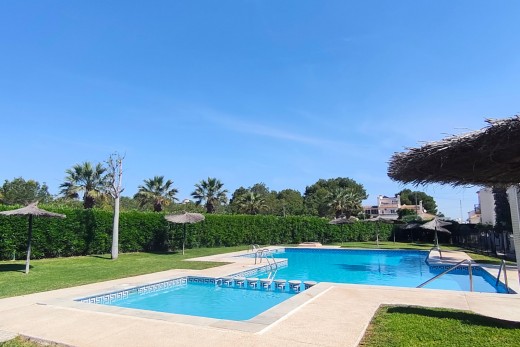 Reventa - Terraced house - Villamartin