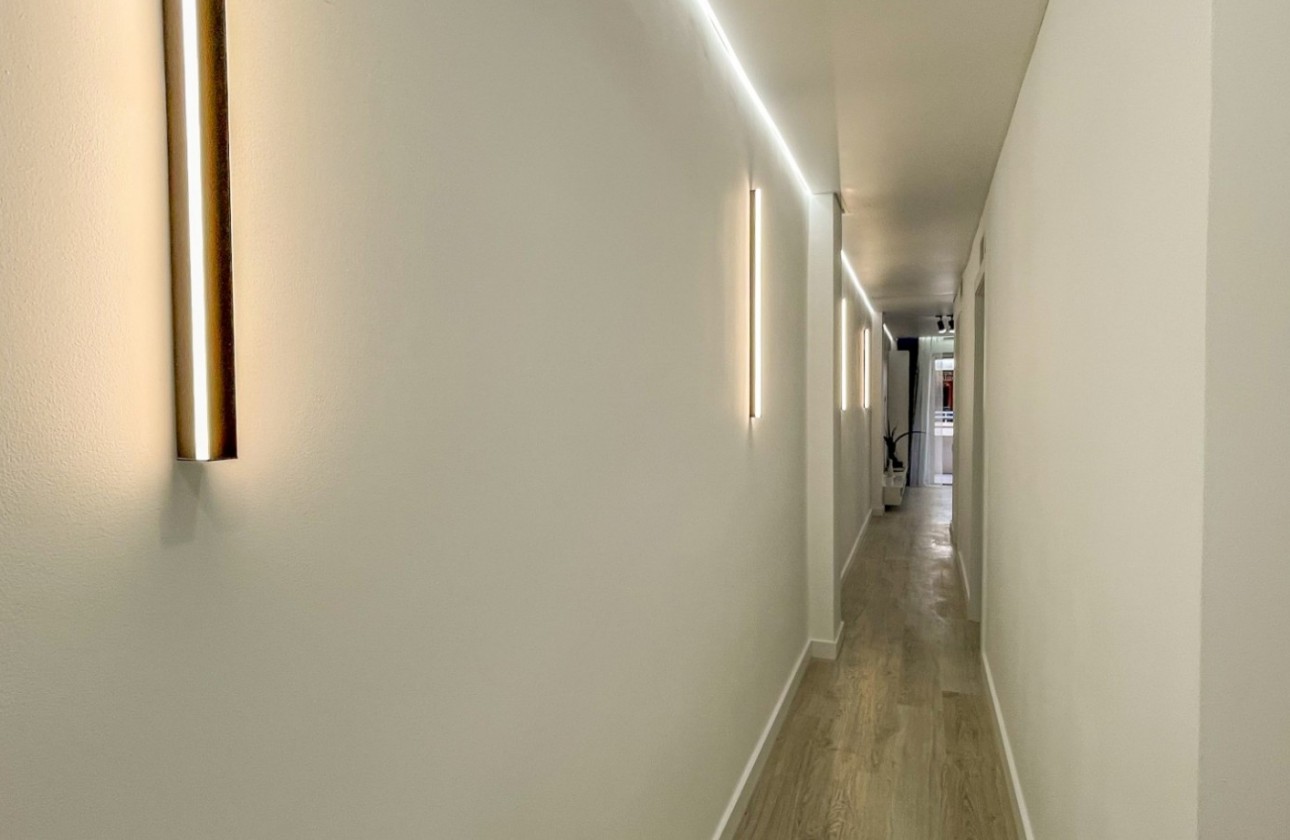 Reventa - Apartamento - Torrevieja - El Acequión - Los Náufragos
