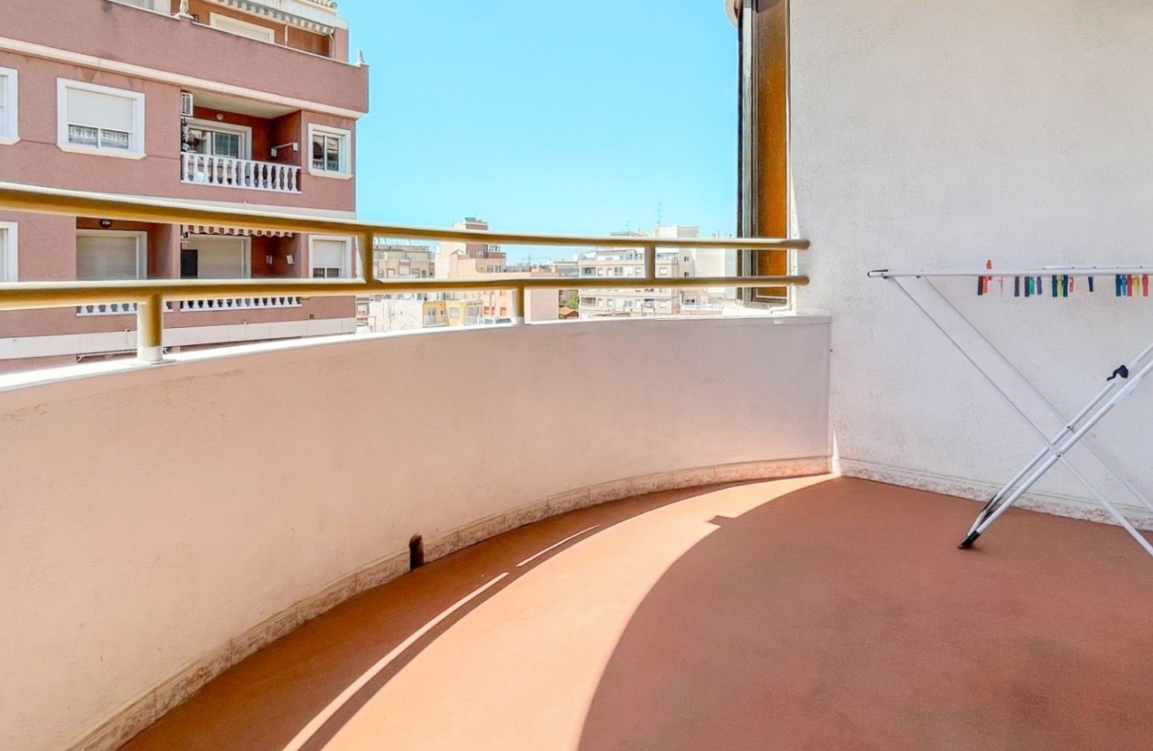 Reventa - Apartamento - Torrevieja - El Acequión - Los Náufragos