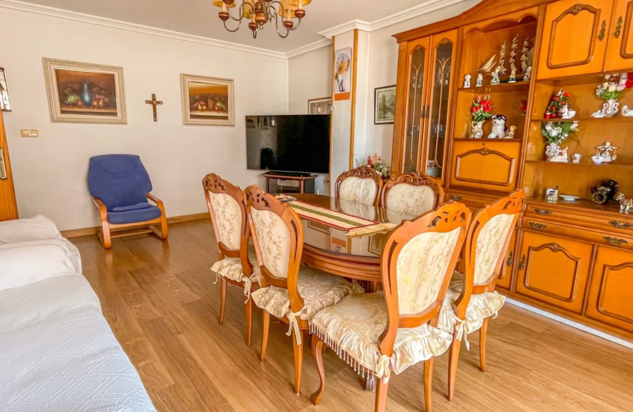 Reventa - Apartamento - Torrevieja - El Acequión - Los Náufragos