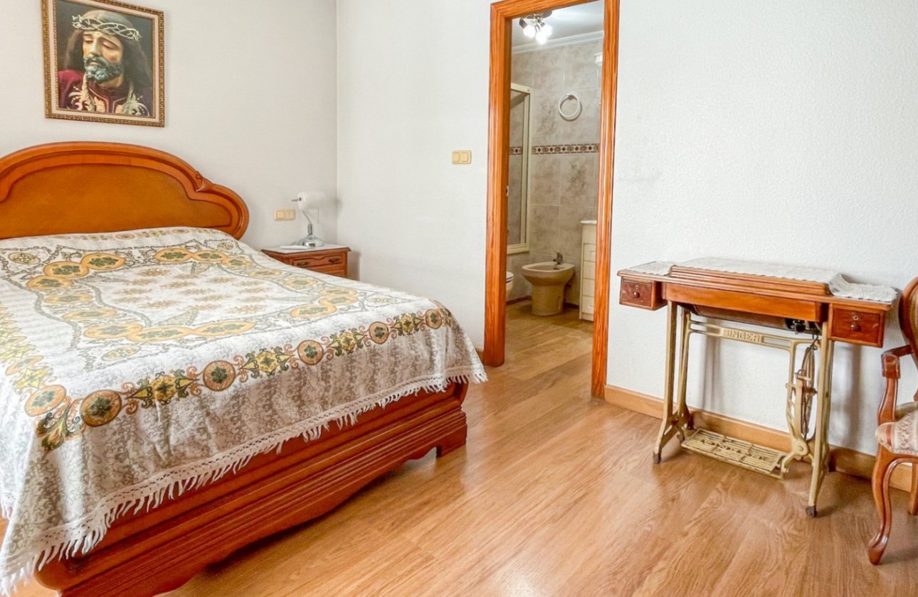 Reventa - Apartamento - Torrevieja - El Acequión - Los Náufragos