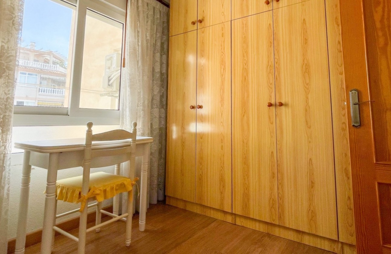 Reventa - Apartamento - Torrevieja - El Acequión - Los Náufragos