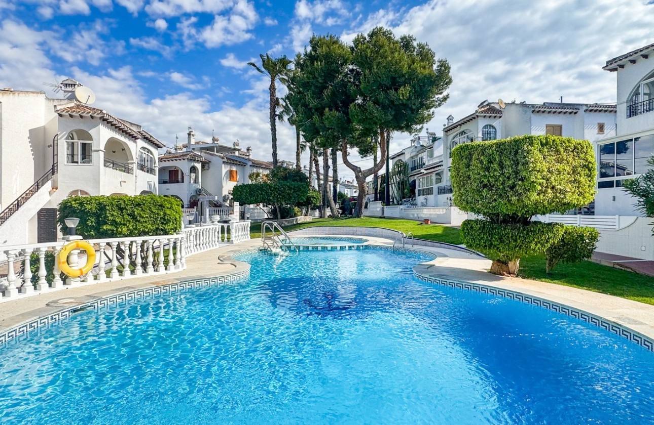 Återförsäljning -  - Torrevieja - Nueva Torrevieja - Aguas Nuevas