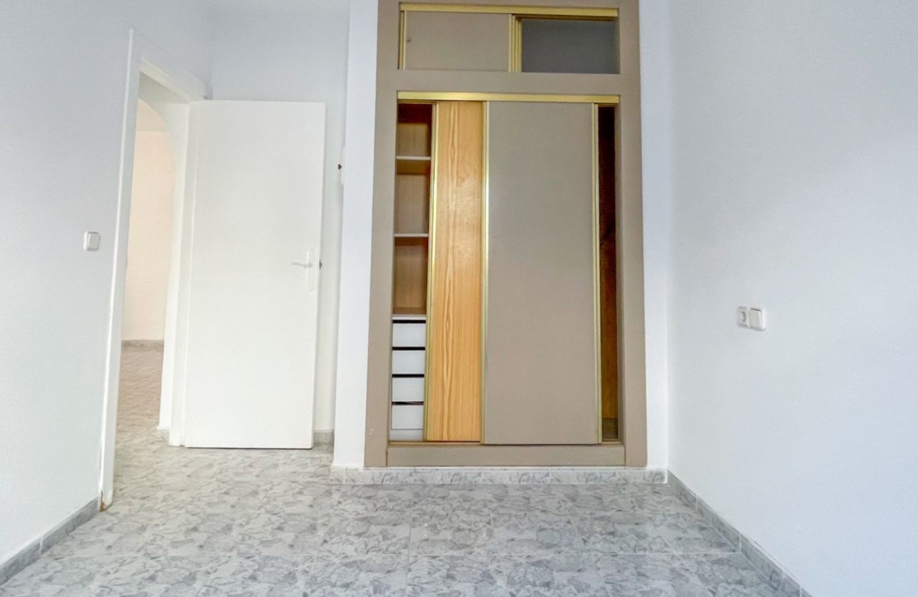Resale - Bungalow - Orihuela Costa - Playa Flamenca