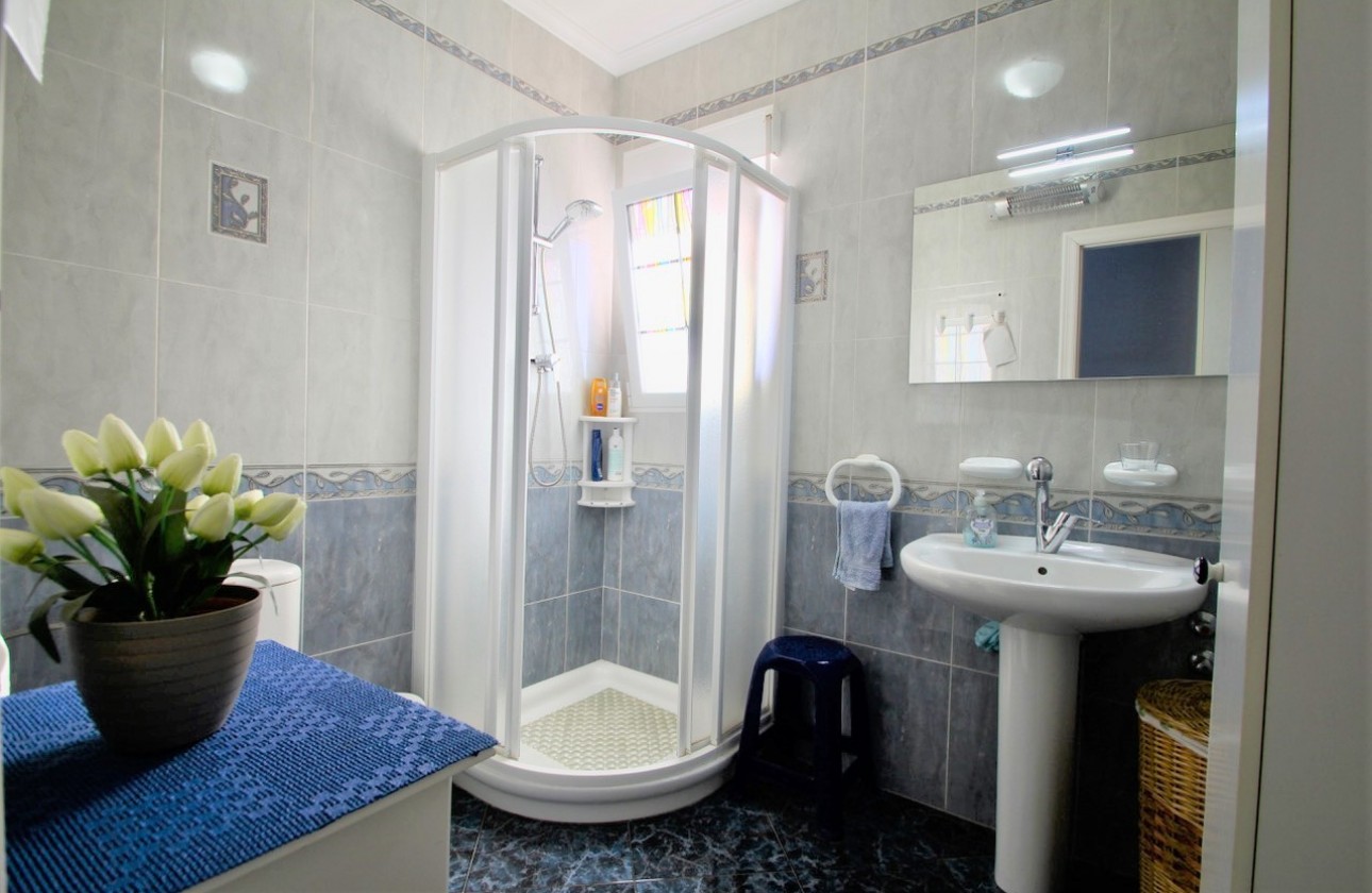 Reventa - Chalet - Orihuela Costa - Villamartin