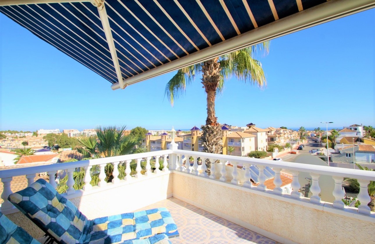 Reventa - Chalet - Orihuela Costa - Villamartin