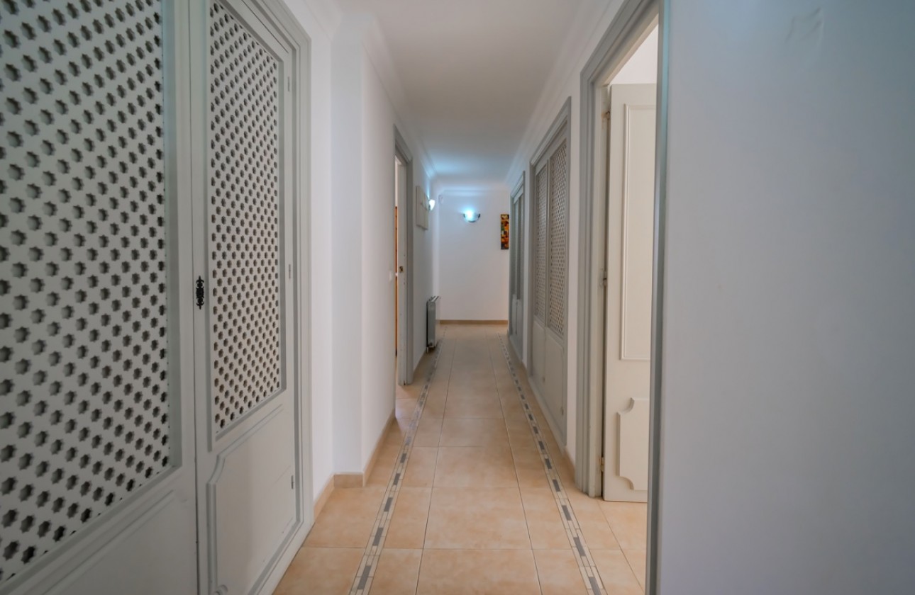 Återförsäljning -  - Cabo Roig