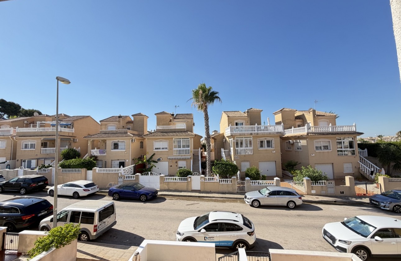 Återförsäljning -  - Villamartin