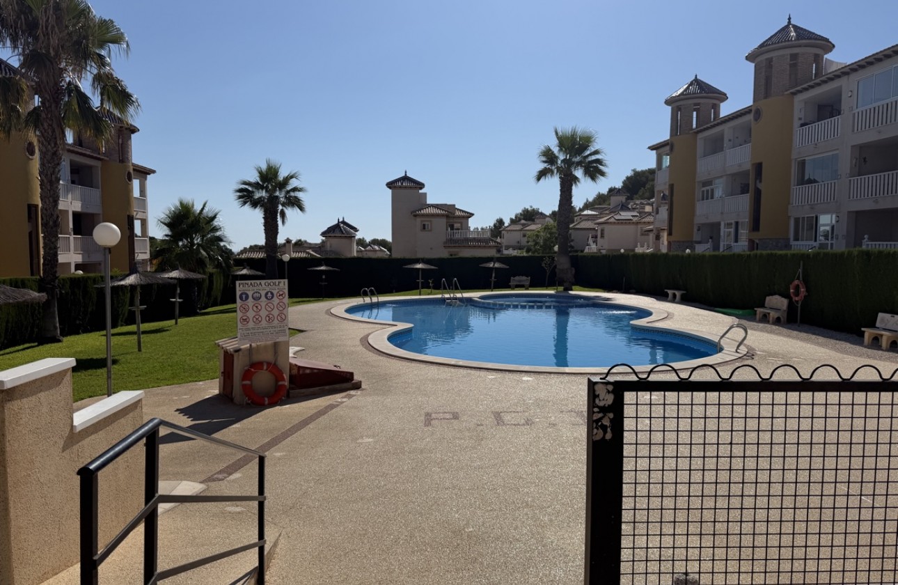 Återförsäljning -  - Villamartin