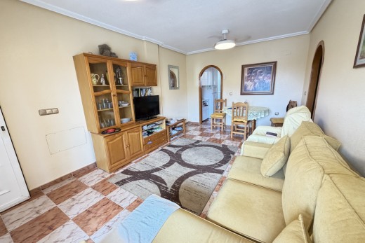 Resale - Apartment - Villamartin