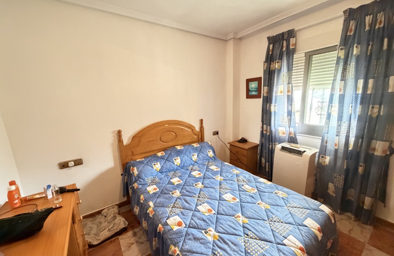 Resale - Apartment - Villamartin