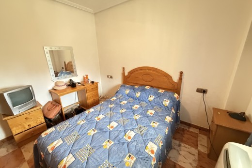 Resale - Apartment - Villamartin
