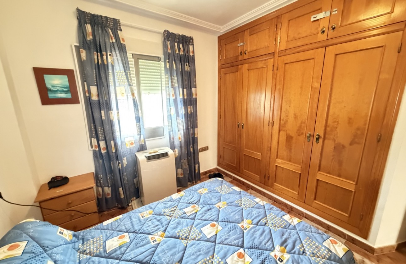 Resale - Apartment - Villamartin