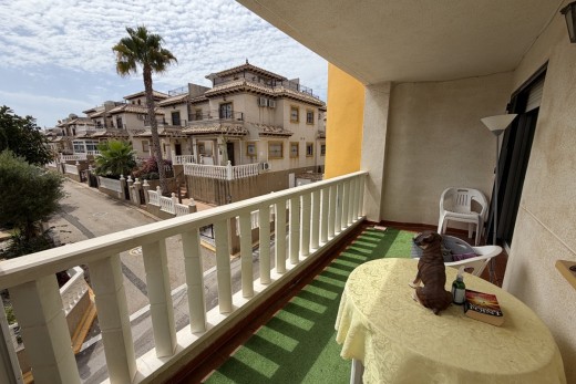 Resale - Apartment - Villamartin