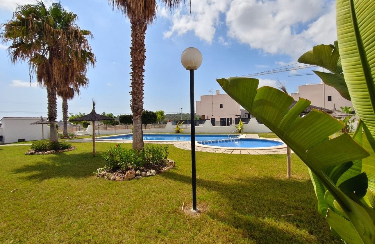 Återförsäljning -  - San Miguel De Salinas