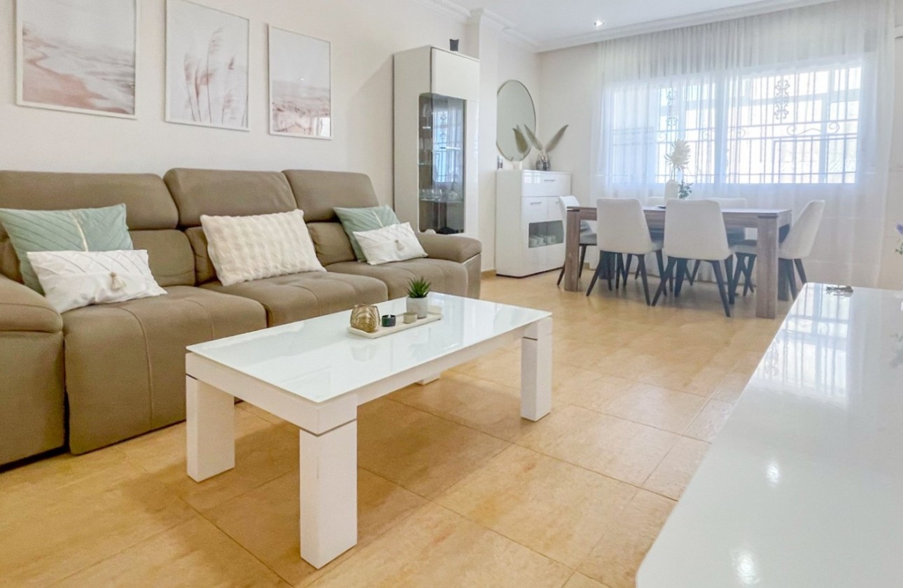 Återförsäljning -  - Orihuela Costa - Punta Prima