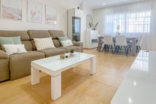 Återförsäljning -  - Orihuela Costa - Punta Prima