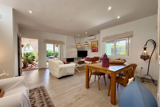 Återförsäljning - Semi Detached Villa - Orihuela Costa - Campoamor