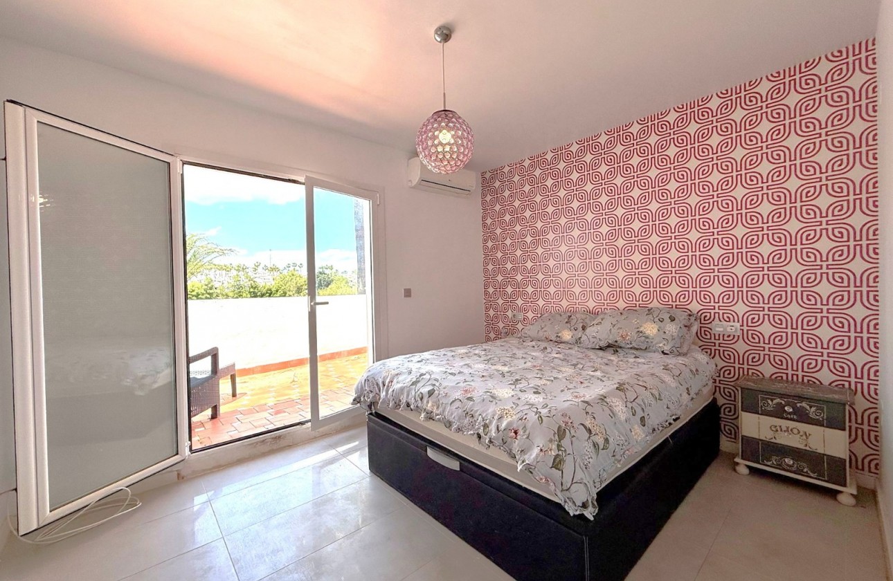 Resale - Townhouse - Orihuela Costa - Villamartin