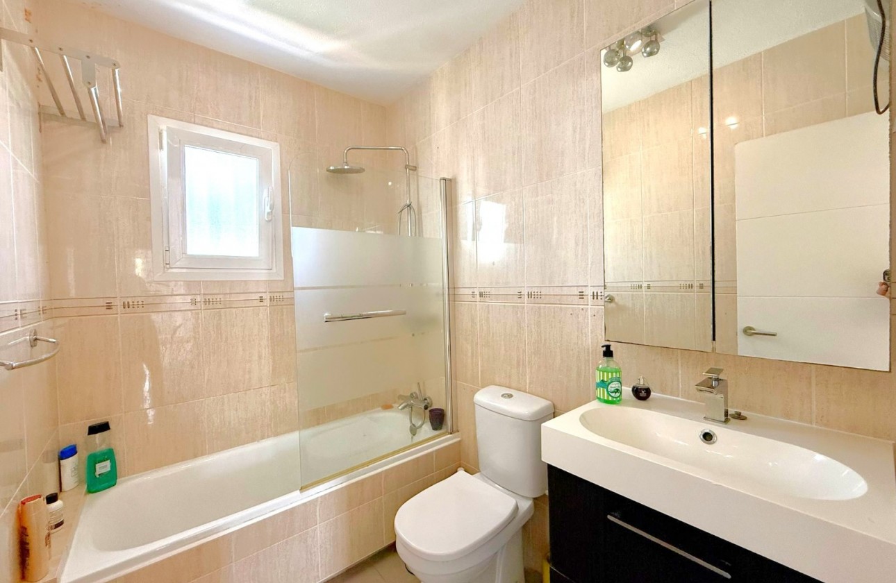 Resale - Townhouse - Orihuela Costa - Villamartin