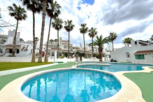 Resale - Townhouse - Orihuela Costa - Villamartin