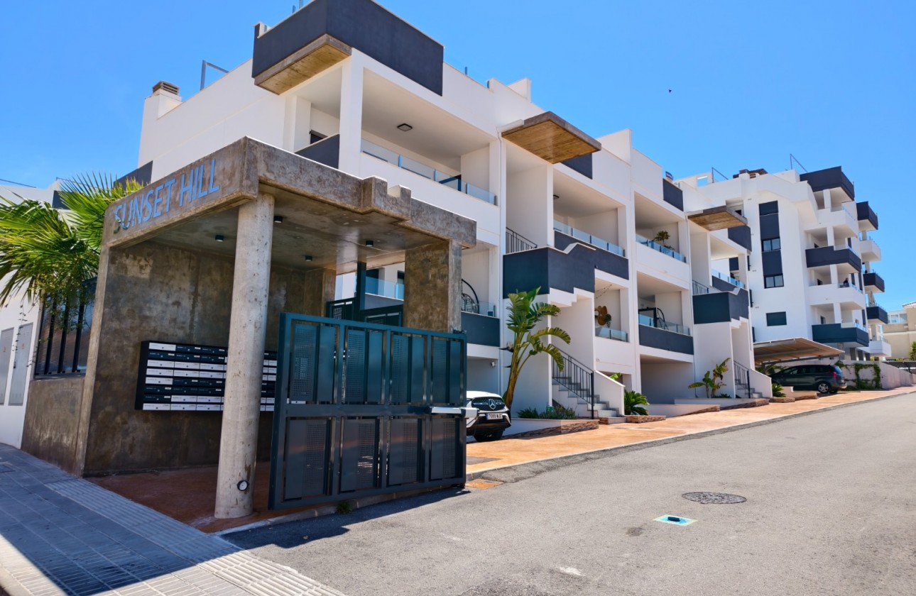 Resale - Apartment / Flat - Orihuela Costa - Los Altos