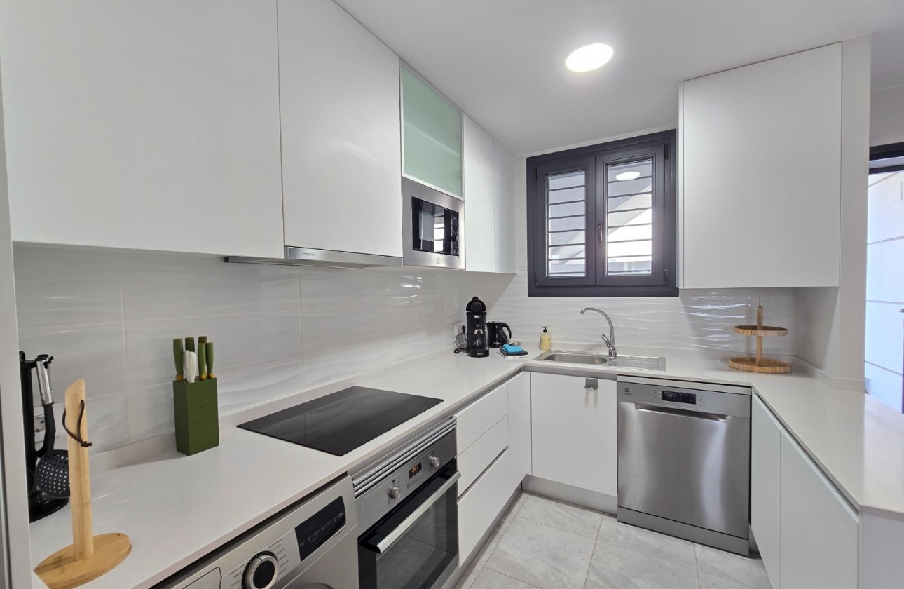 Reventa - Apartment / Flat * - Orihuela Costa * - Villamartín *