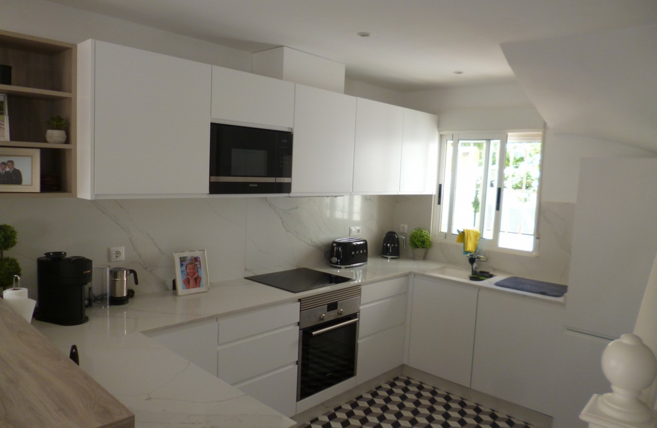 Resale - Villa - Pilar De La Horadada