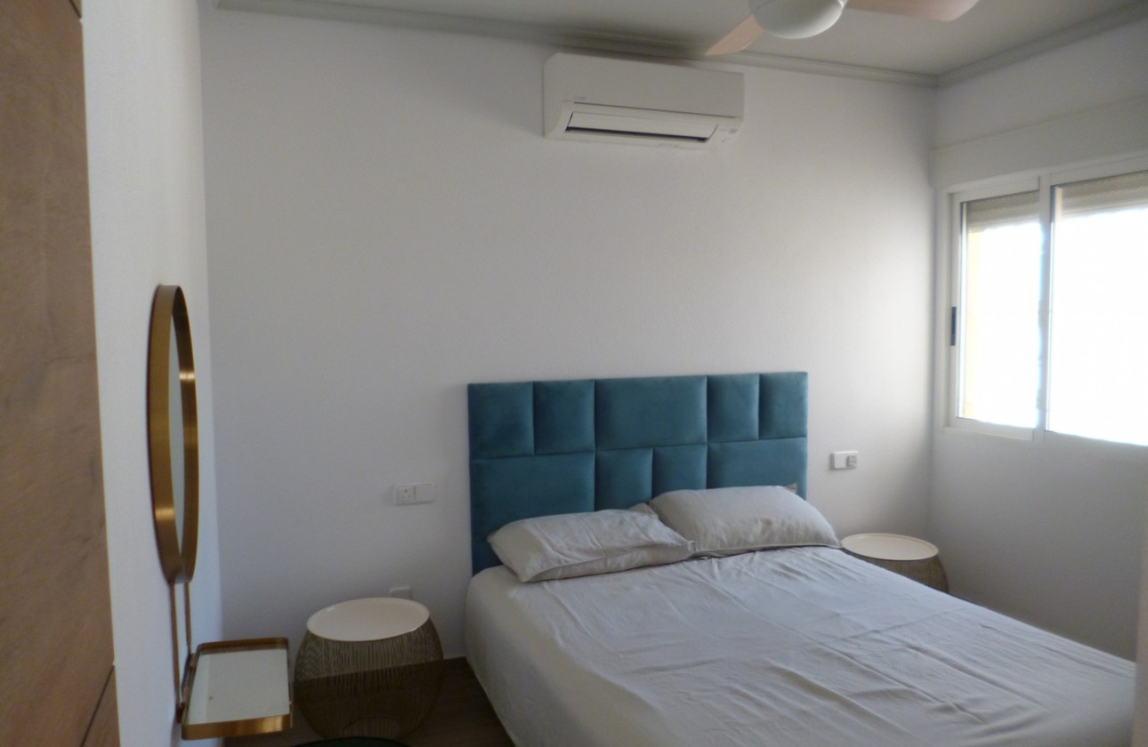 Resale - Villa - Pilar De La Horadada
