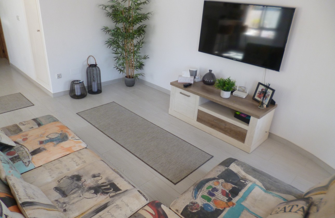 Resale - Villa - Pilar De La Horadada