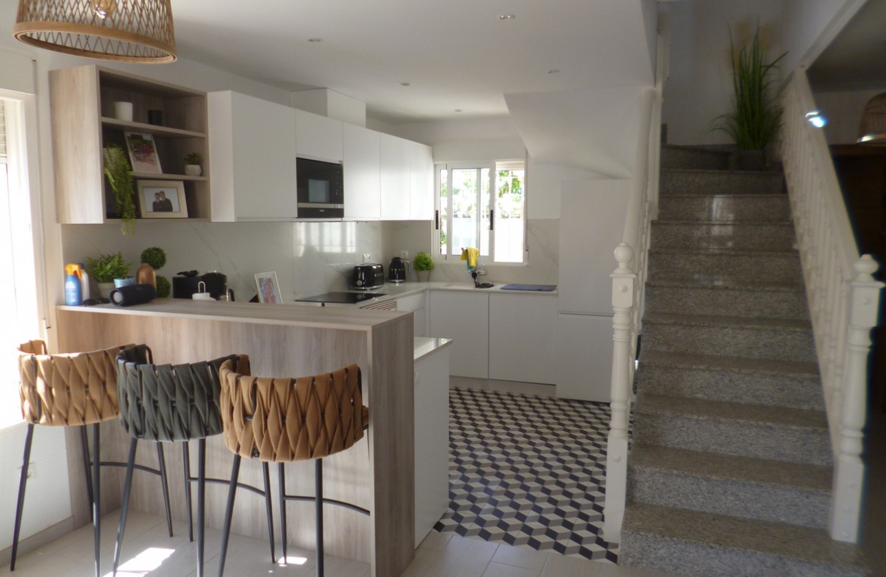 Resale - Villa - Pilar De La Horadada