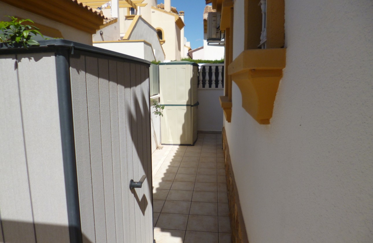 Resale - Villa - Pilar De La Horadada