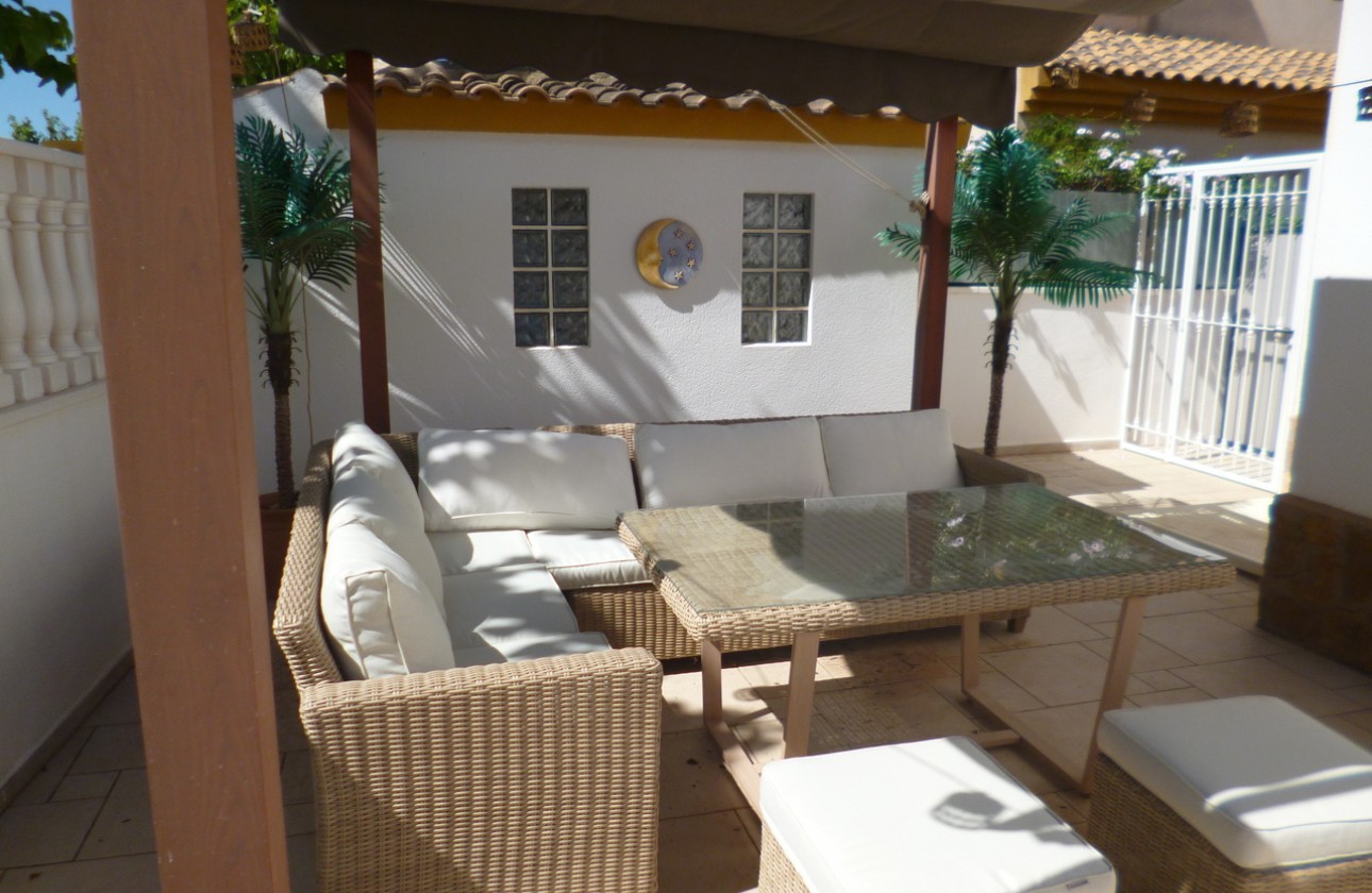 Resale - Villa - Pilar De La Horadada