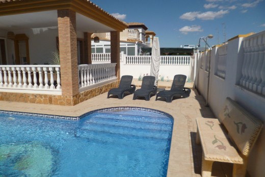 Resale - Villa - Pilar De La Horadada