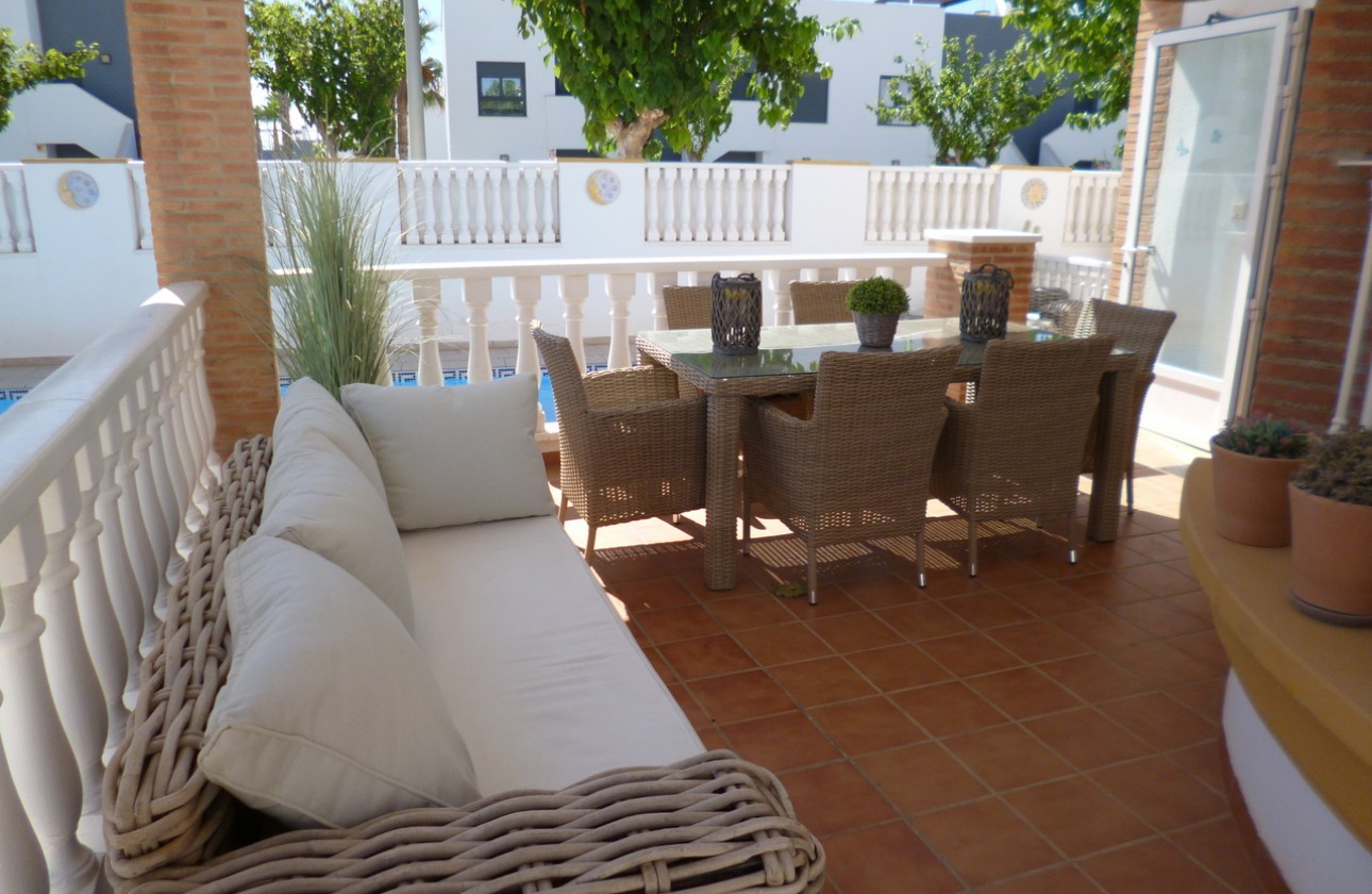 Resale - Villa - Pilar De La Horadada